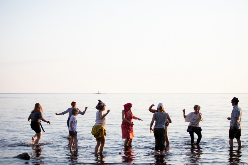 Maakinen Martinniemi event in Oulu on June 8, 2019.The audience dances in the ocean.
